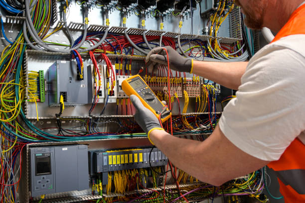 Best Affordable Emergency Electrician  in Middleborough Center, MA