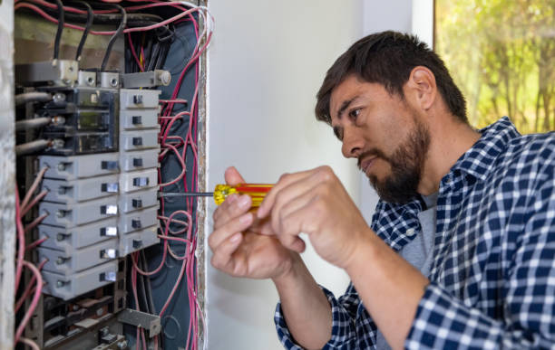 Best Circuit Breaker Repair  in Middleborough Center, MA